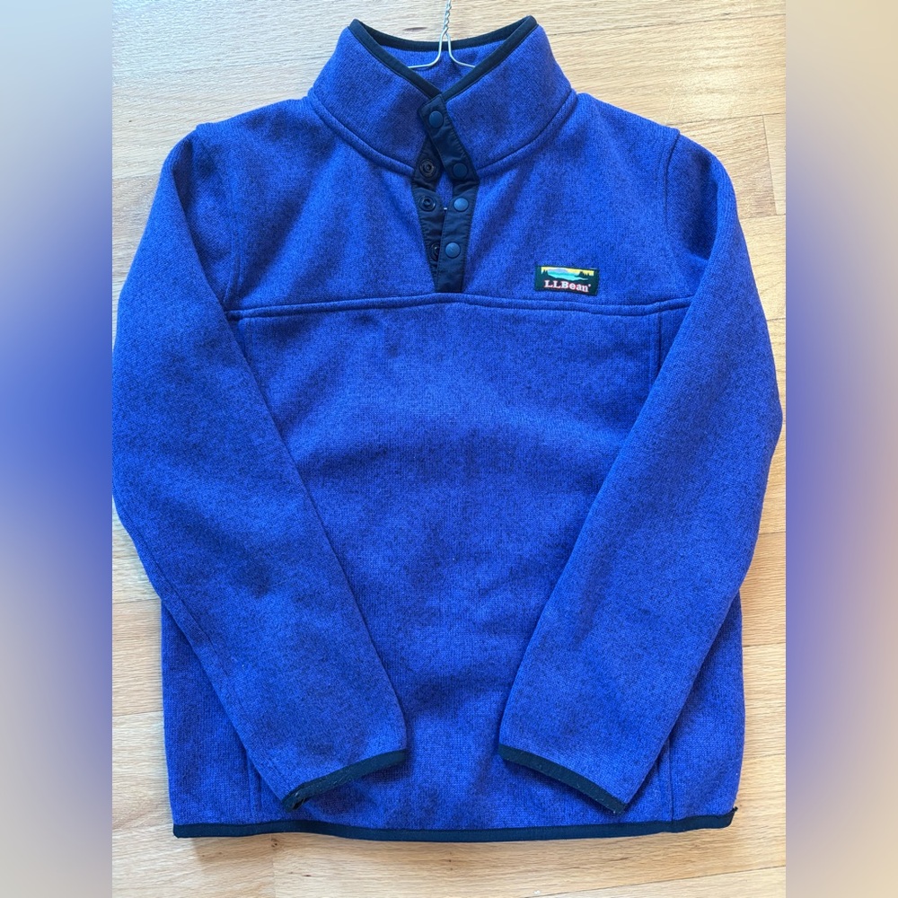 L.L. Bean boys Deep Blue Pullover Sweater